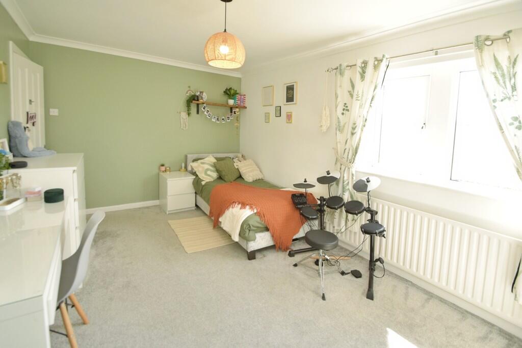 Additional image 17 of Turf Lane, Cullingworth