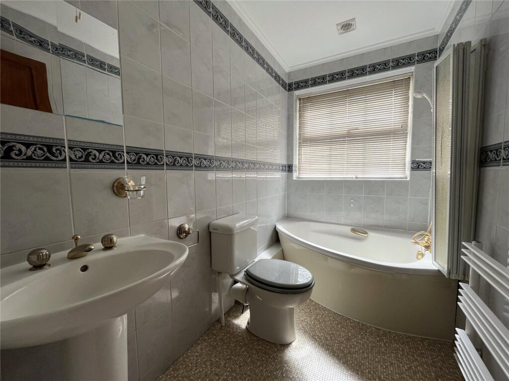 Additional image 21 of Farnborough Drive, Shirley, Solihull, West Midlands, B90