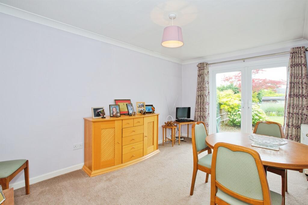 Additional image 14 of Carisbrooke Gardens, Yeovil