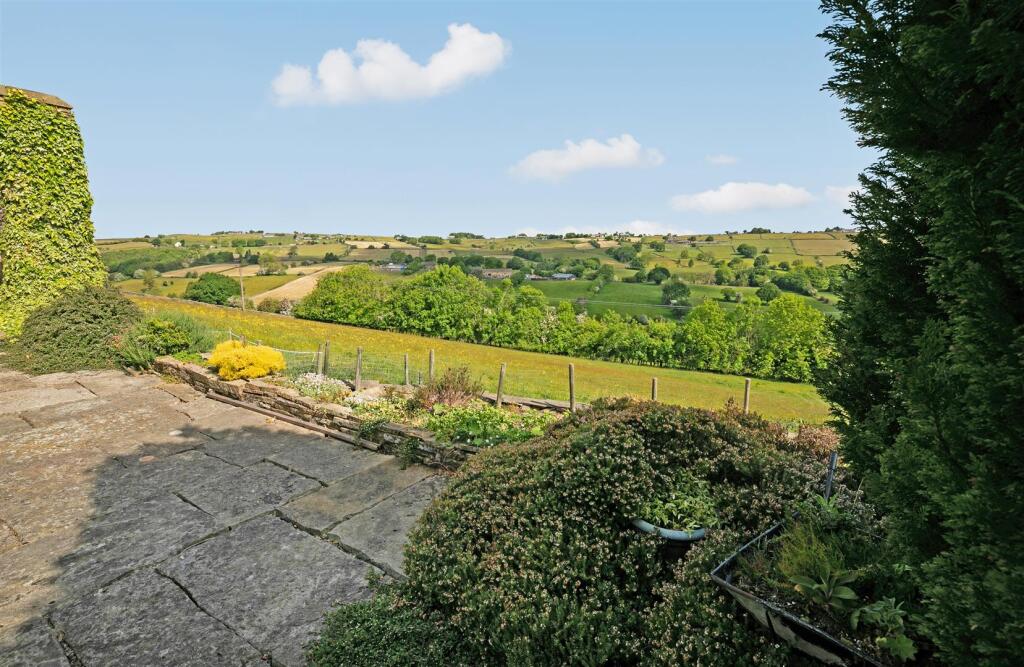 Additional image 25 of Storr Hall Farm, Cliffe Lane, Thornton, BD13 3QS