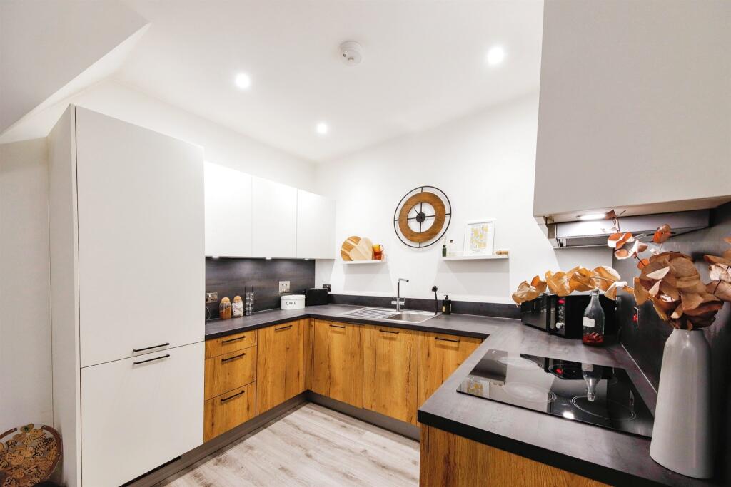 Additional image 15 of Homer Road, Solihull