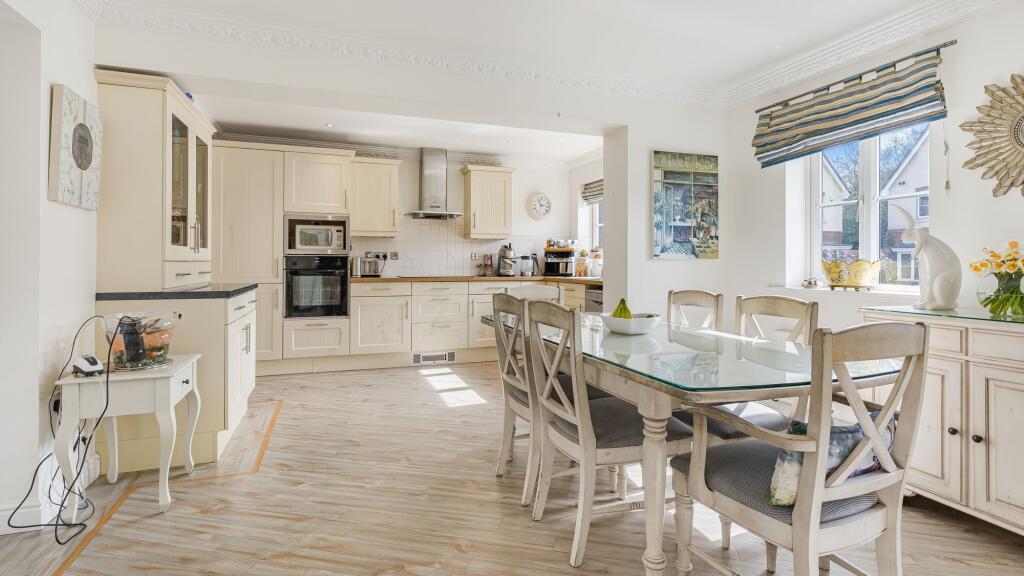 Additional image 32 of West View Court, Sutton Coldfield, B75