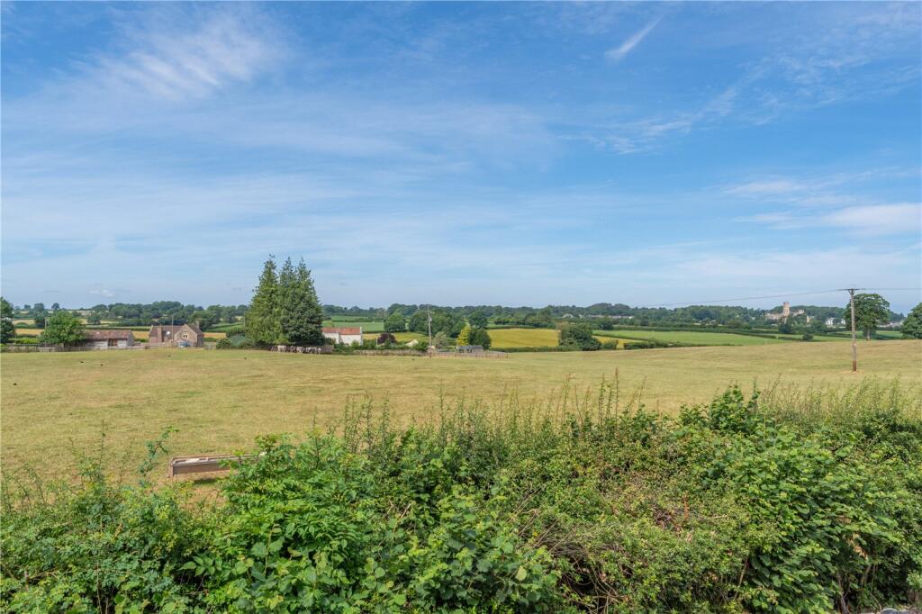 Additional image 33 of Impressive New Home in Holcombe –  Late Summer Completion