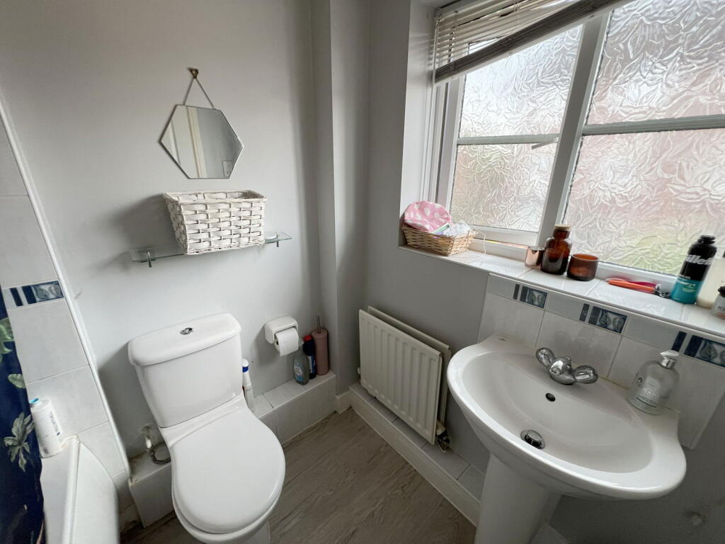 Additional image 9 of Dickens Heath Road, Dickens Heath