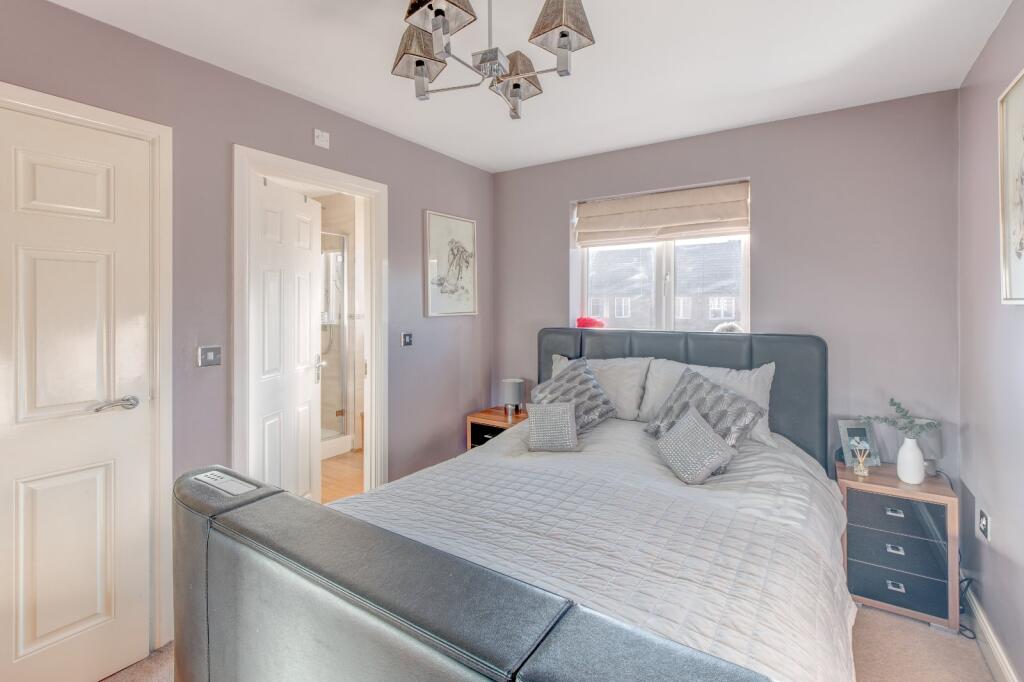 Additional image 11 of Hedgerow Close, Greenlands, Redditch, Worcestershire, B98