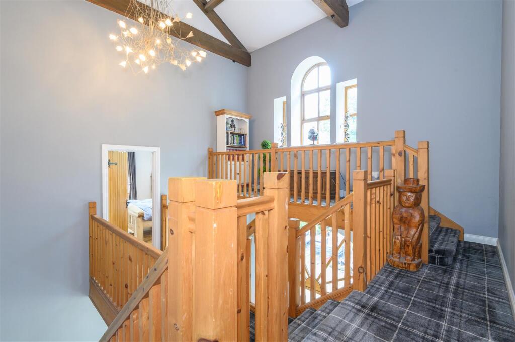 Additional image 19 of Whiteshaw Barn, Long Causeway, Denholme, BD13 4NE