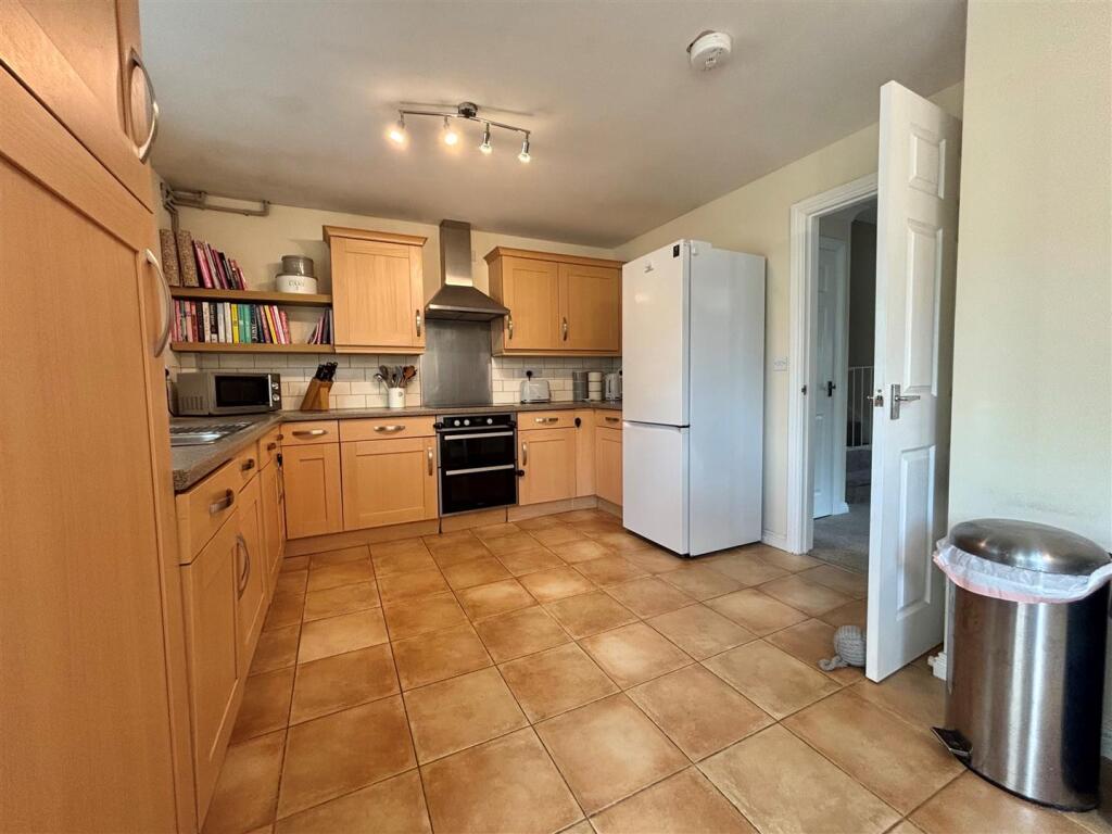 Additional image 4 of Furge Grove, Henstridge, Templecombe