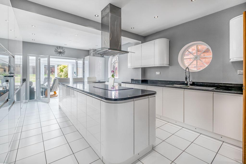 Additional image 7 of 51 Beacon Road, Sutton Coldfield, West Midlands, B73 5ST