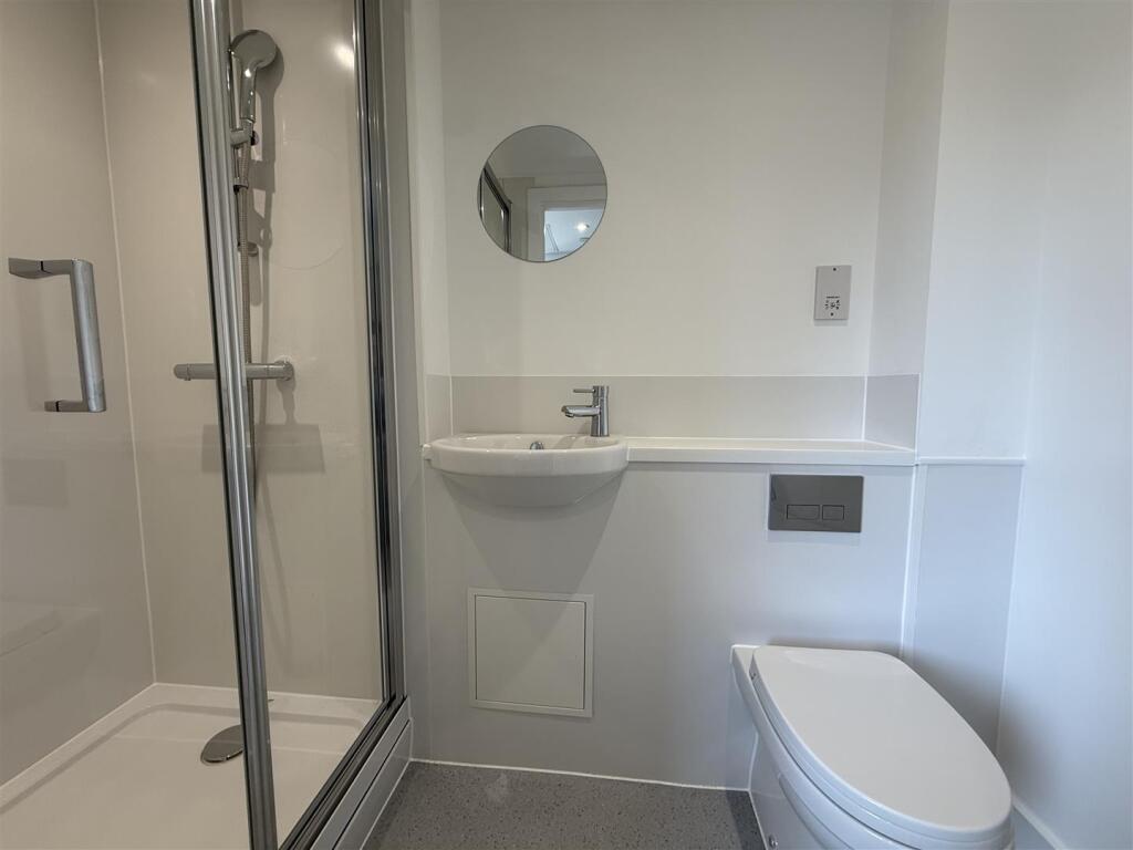 Additional image 3 of The Wheel House, Lower Bristol Road, Bath, BA2