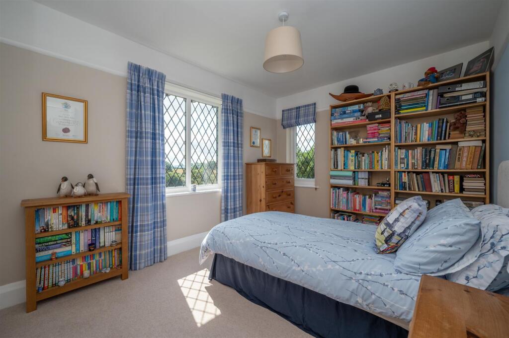 Additional image 24 of Stratford Road, Cranhill