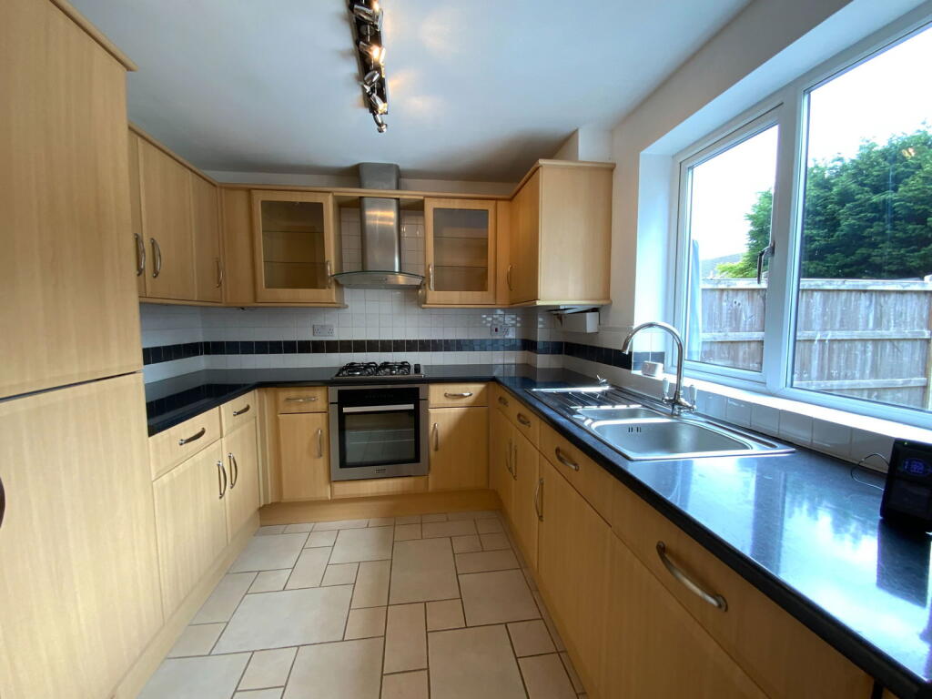 Additional image 5 of HALESOWEN, Chiltern Close