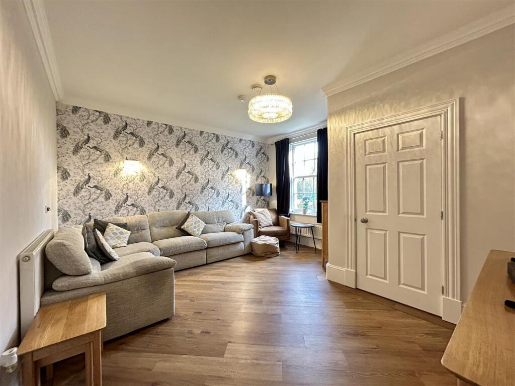 Additional image 31 of Corngreaves Road, Cradley Heath