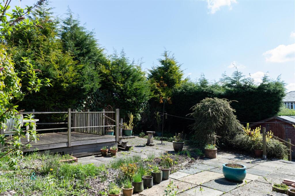 Additional image 12 of Uplands Drive, Fence