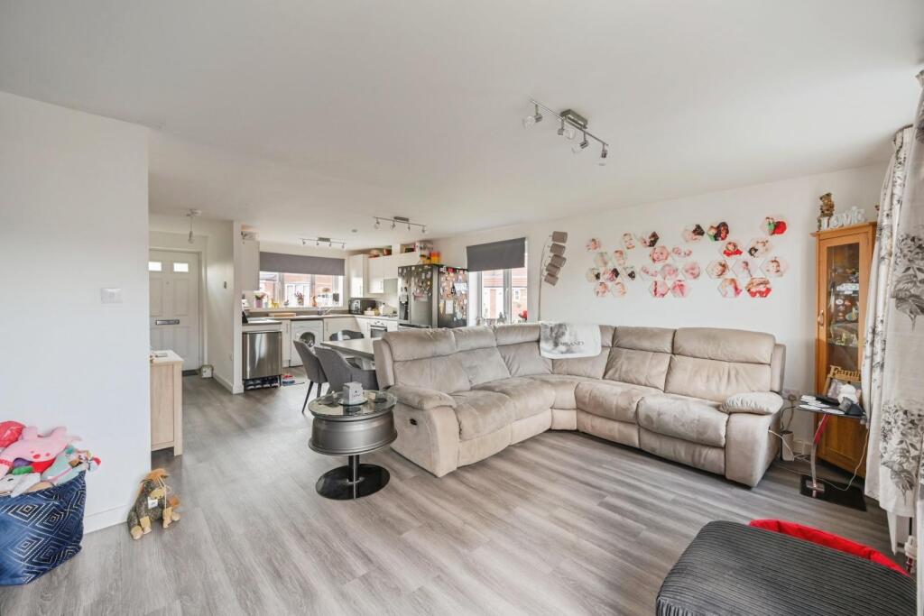 Additional image 8 of Watchman Walk, Tamworth