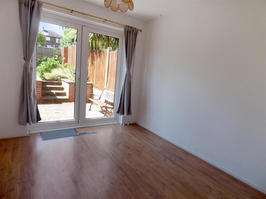 Additional image 9 of Windsor Close, Tamworth