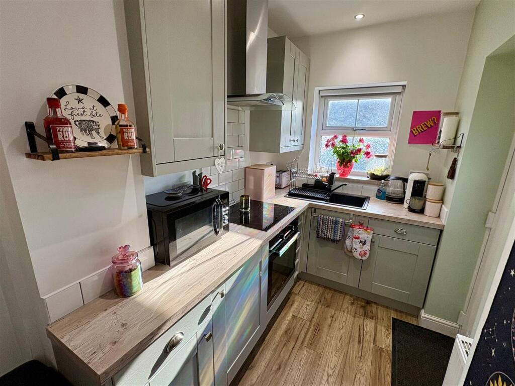 Additional image 6 of Upper Lane, Gomersal, Cleckheaton