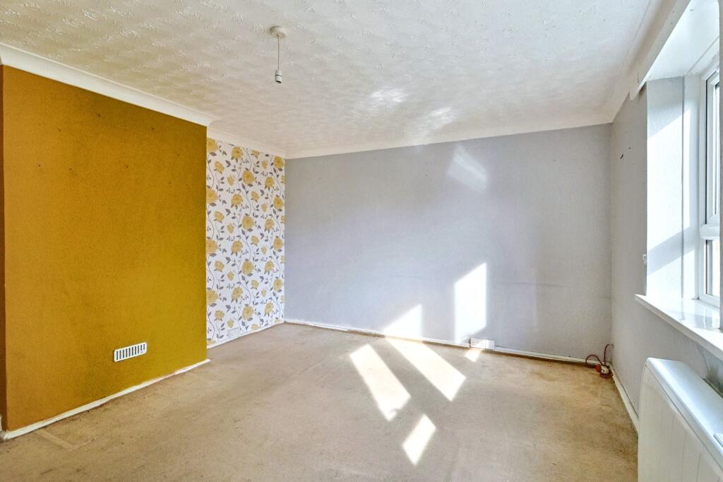 Additional image 13 of 57 Thurlocks, Tintinhull, Yeovil, Somerset, BA22 8QE