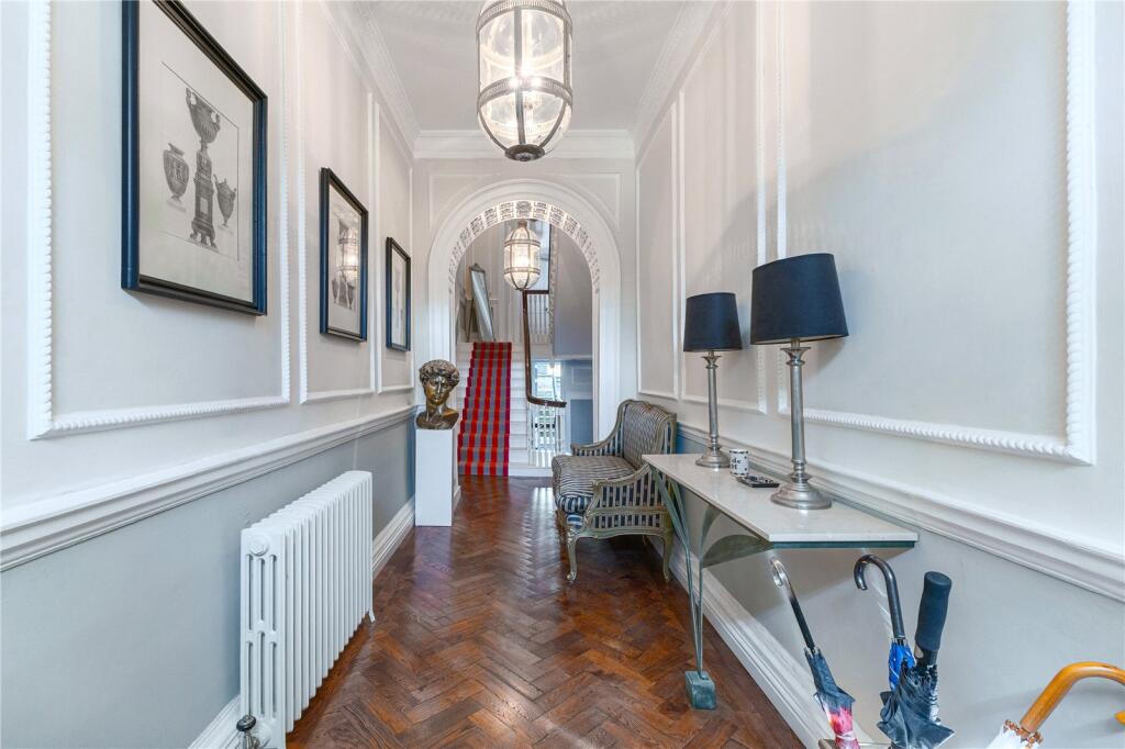 Additional image 2 of Queen Square, Bath, Somerset, BA1