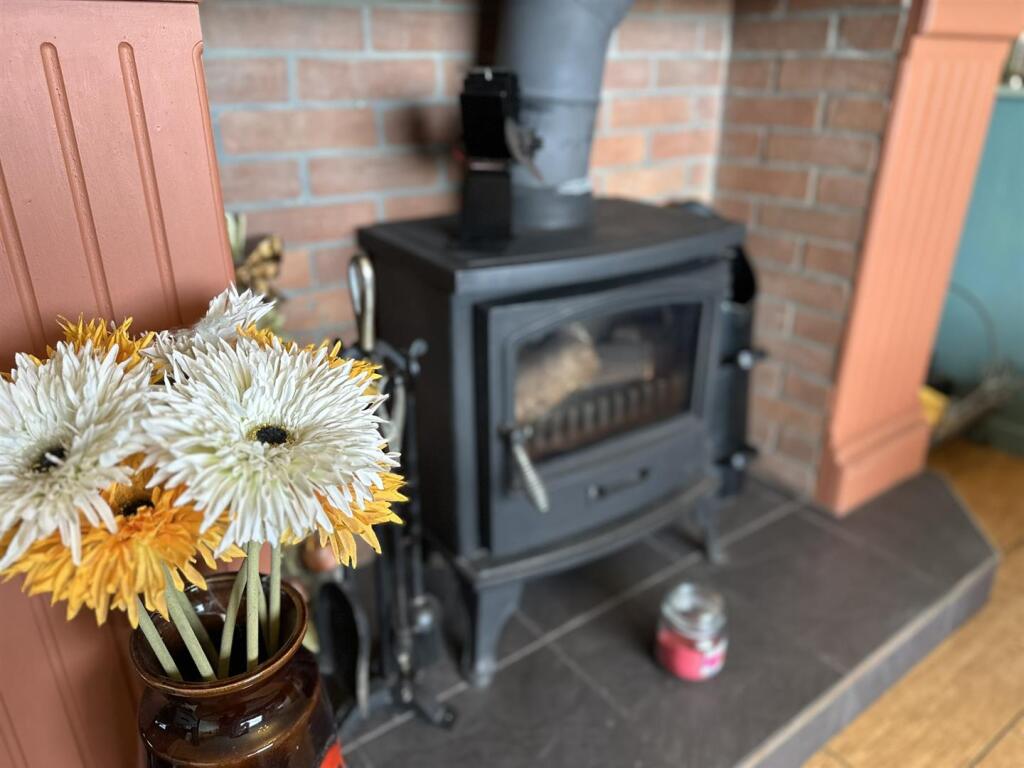 Additional image 14 of Moor View Drive, Bingley