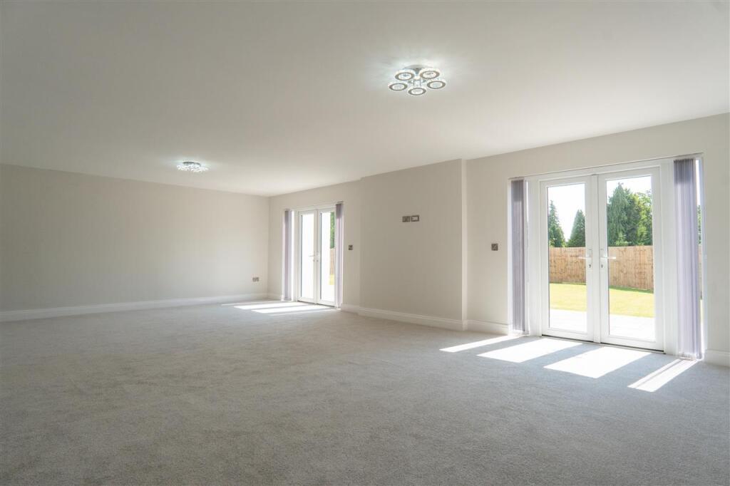 Additional image 5 of St Bernards Road, Solihull