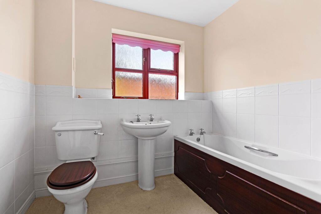 Additional image 8 of 11 Hanbury Croft, Hanbury, Bromsgrove, Worcestershire.  B60 4BF