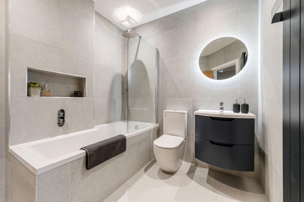 Additional image 20 of Holcombe Road, Helmshore