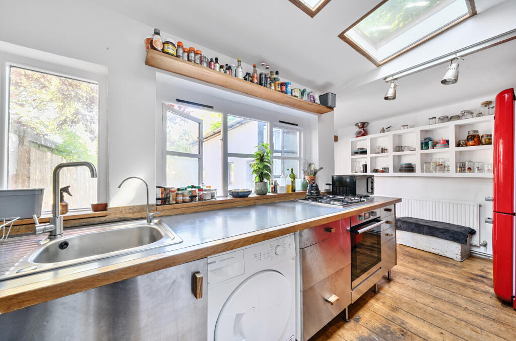 Additional image 4 of New Buildings, Frome, BA11