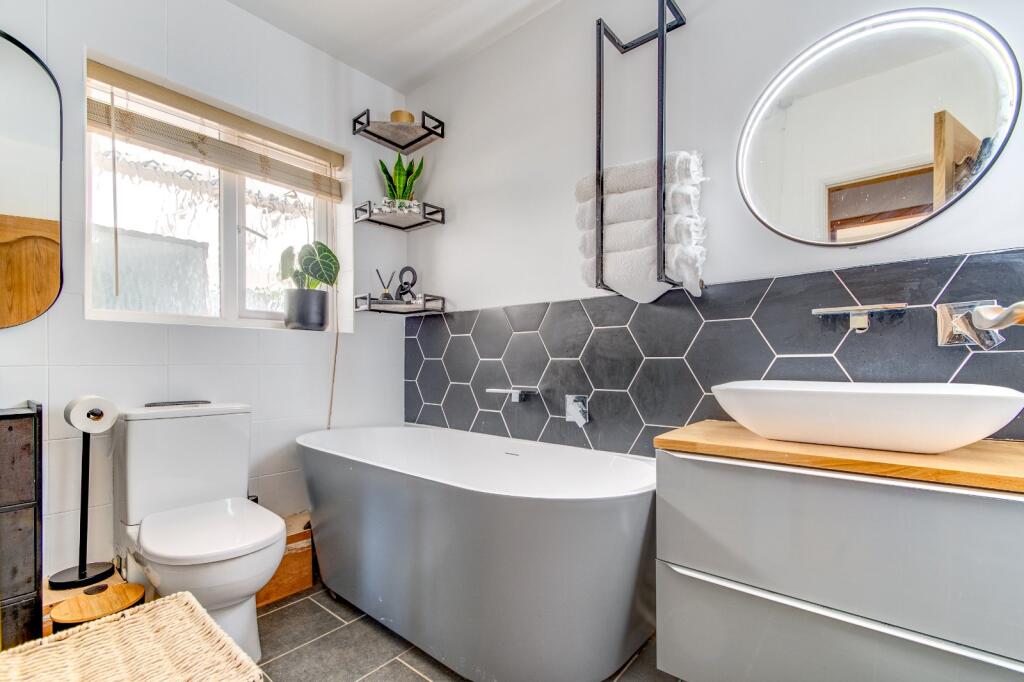 Additional image 14 of Mayfields, Southcrest, Redditch, Worcestershire, B98