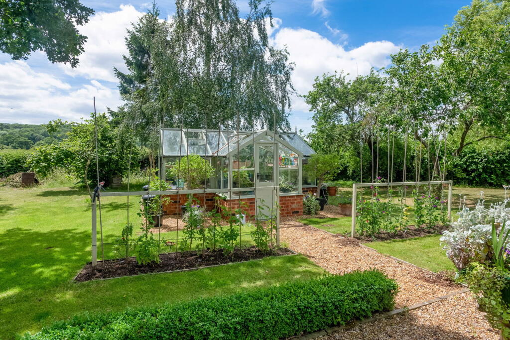 Additional image 27 of Farrington House, betwixt, Aston Cantlow & Wilmcote