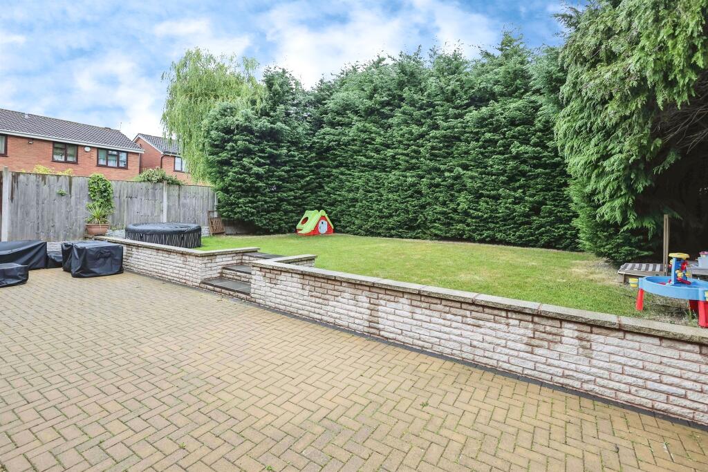 Additional image 18 of Finwood Close, SOLIHULL