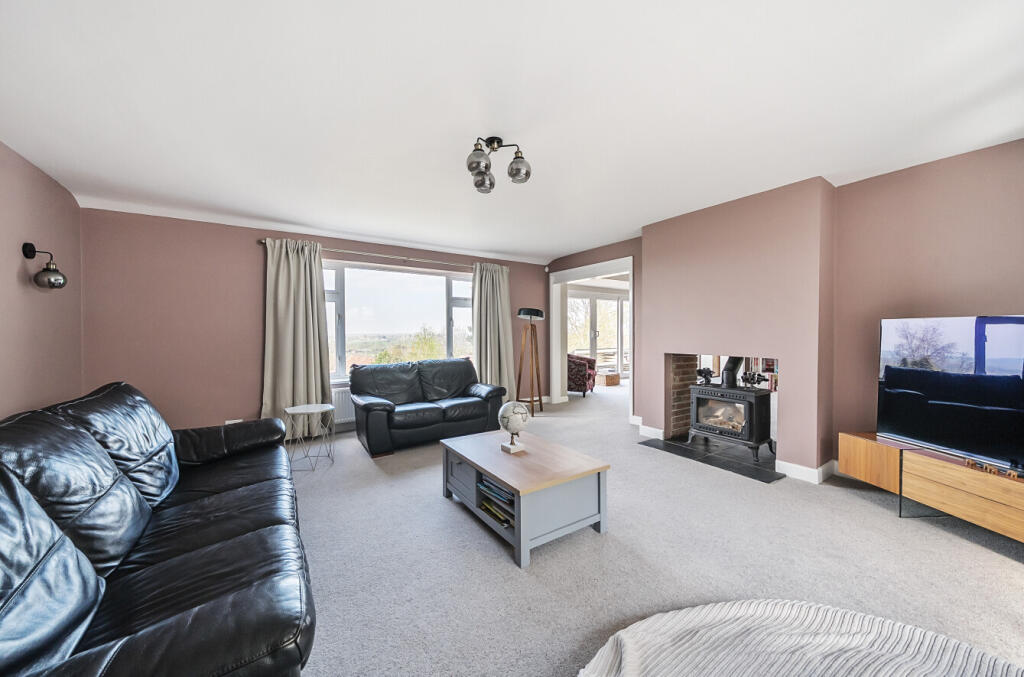 Additional image 3 of Hamlyn Road, Glastonbury, BA6