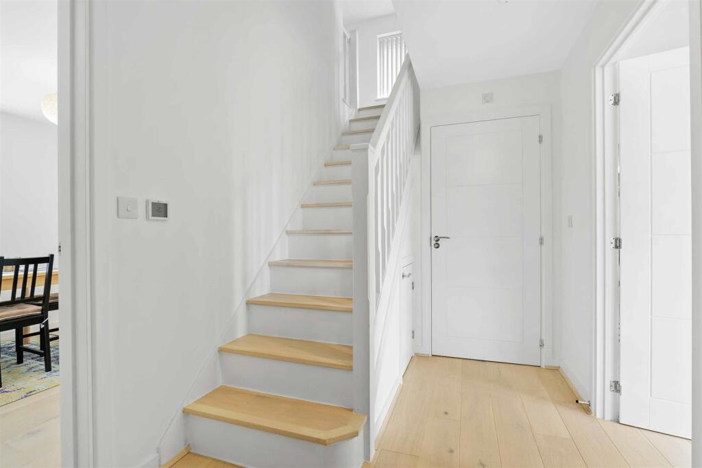 Additional image 9 of Damson Way, Bidford-On-Avon, Alcester