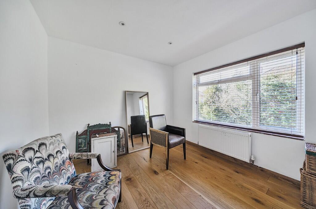 Additional image 3 of Uphills, Bruton, Somerset, BA10 0ES