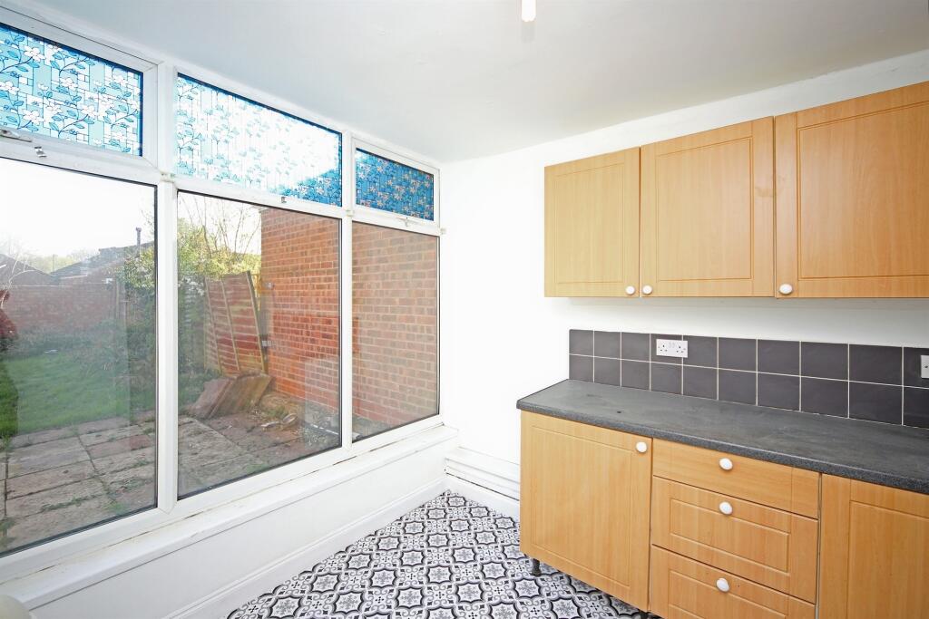 Additional image 8 of Edgmond Close, Redditch