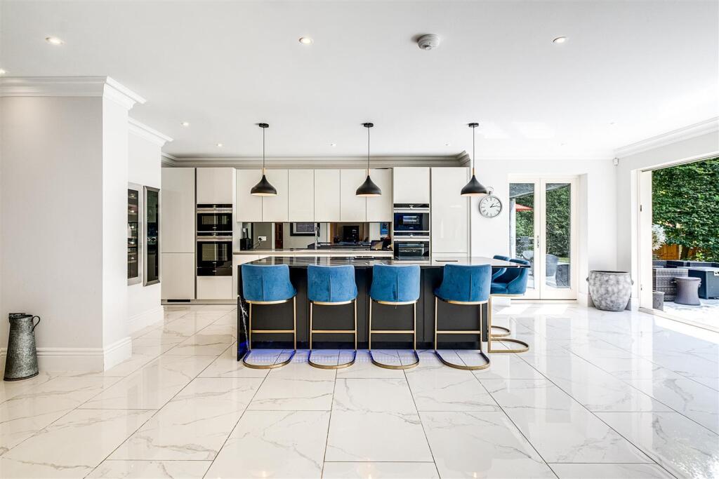 Additional image 11 of Hartopp Road, Four Oaks Park