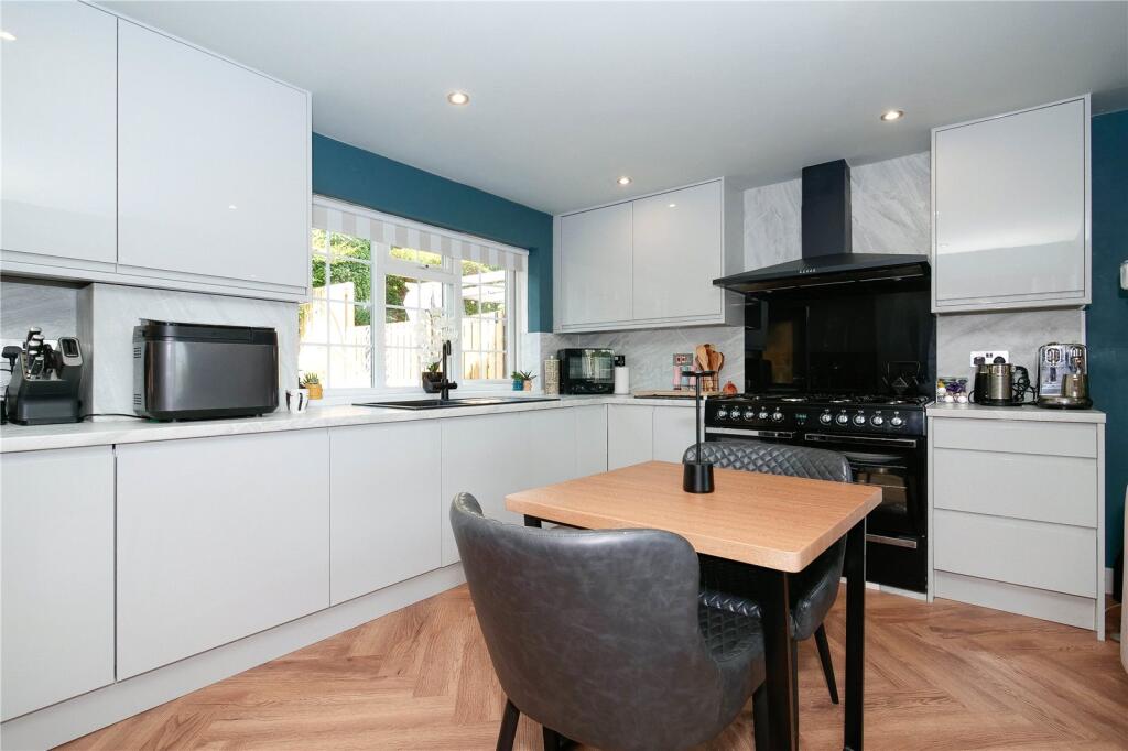 Additional image 6 of Southcliffe Drive, Baildon, Shipley, West Yorkshire, BD17