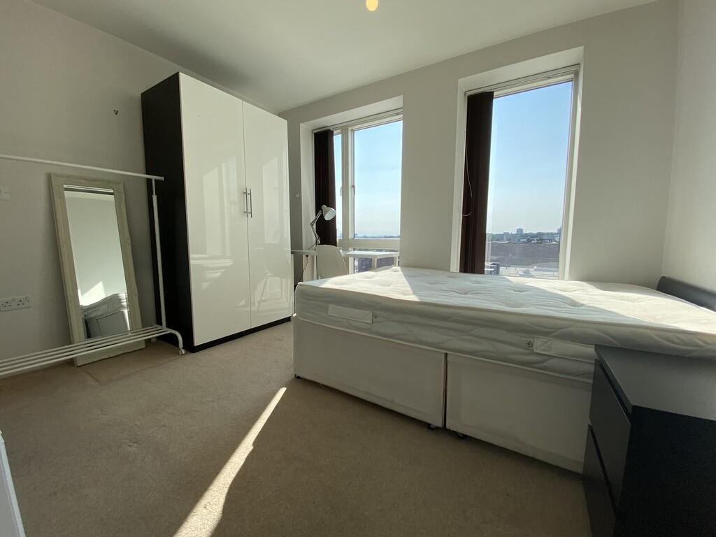 Additional image 5 of I-land Apartment, Essex Street, B5