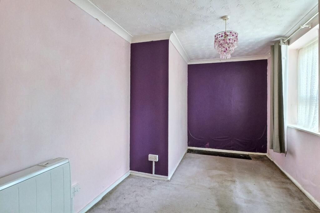 Additional image 7 of 57 Thurlocks, Tintinhull, Yeovil, Somerset, BA22 8QE