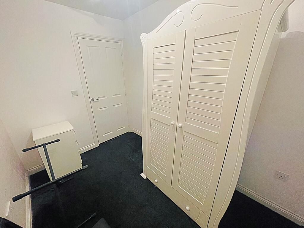 Additional image 9 of York Crescent, WEST BROMWICH