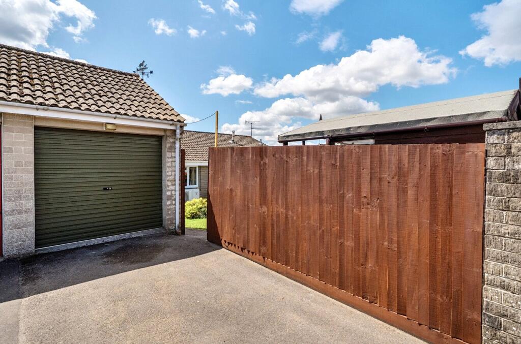 Additional image 14 of Southgate Drive, Wincanton, Somerset, BA9