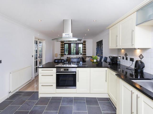 Additional image 3 of April Gardens, Queensbury, Bradford