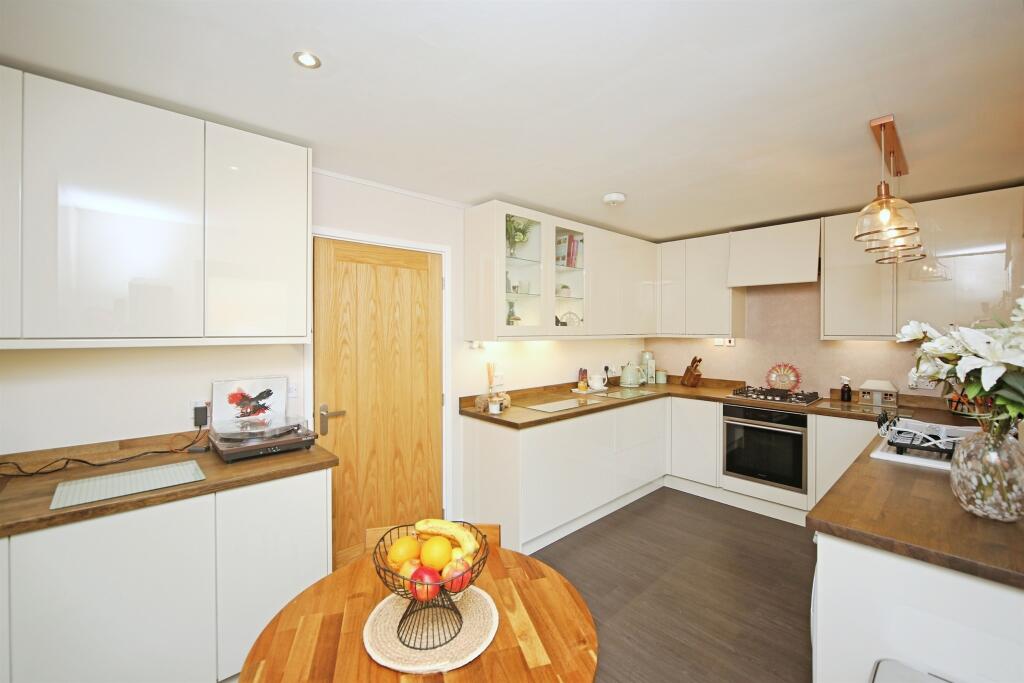 Additional image 5 of Elvington Close, Redditch