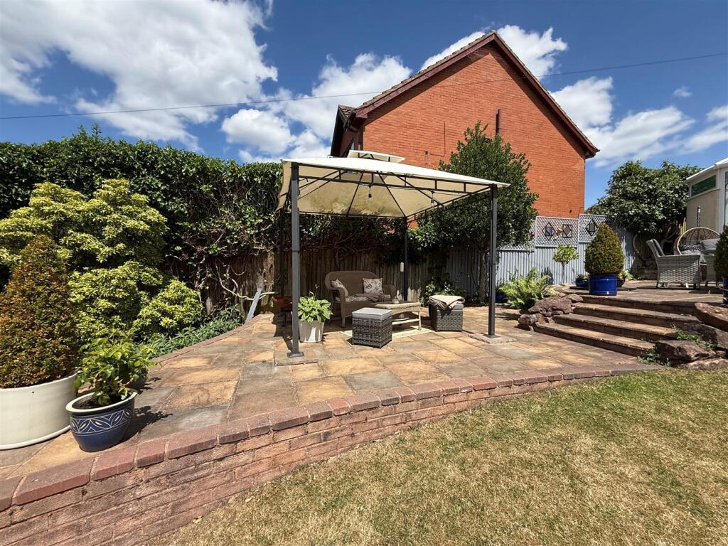 Additional image 38 of Summit Gardens, Halesowen