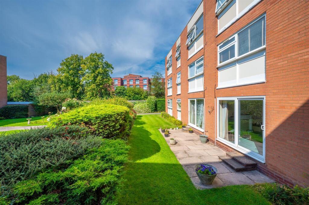 Additional image 4 of Touchwood Hall Close, Solihull