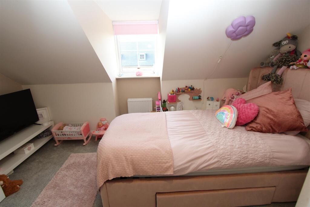 Additional image 11 of Rambling Walk, Clayton, Bradford