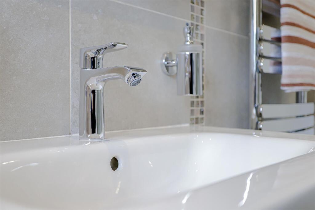 Additional image 50 of Heron Close, Blackburn