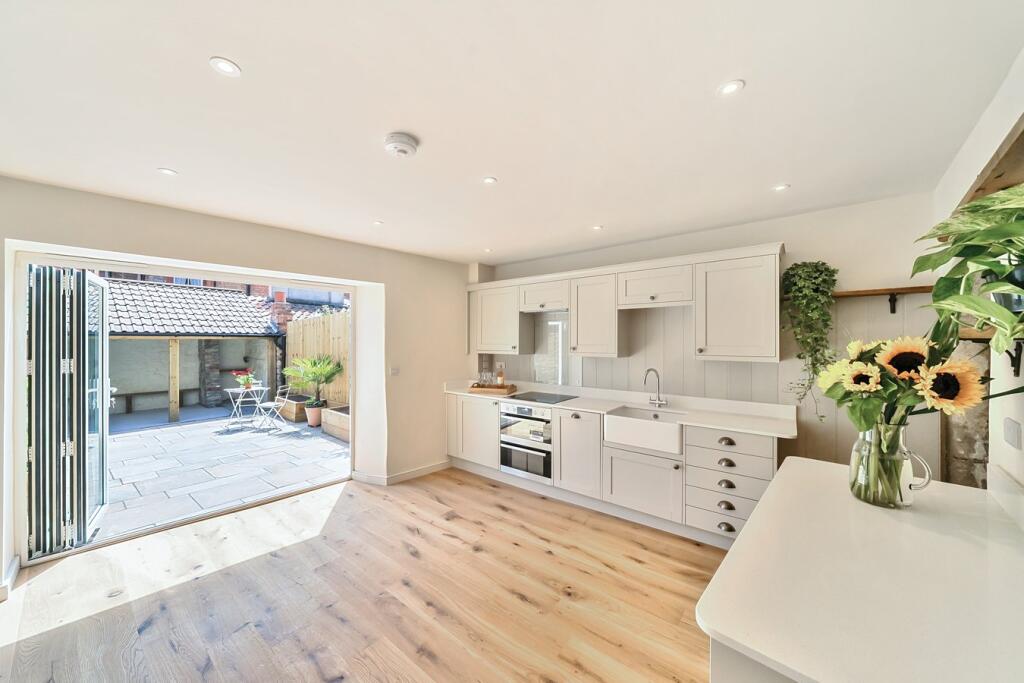 Additional image 5 of St Cuthbert Street, Wells, BA5