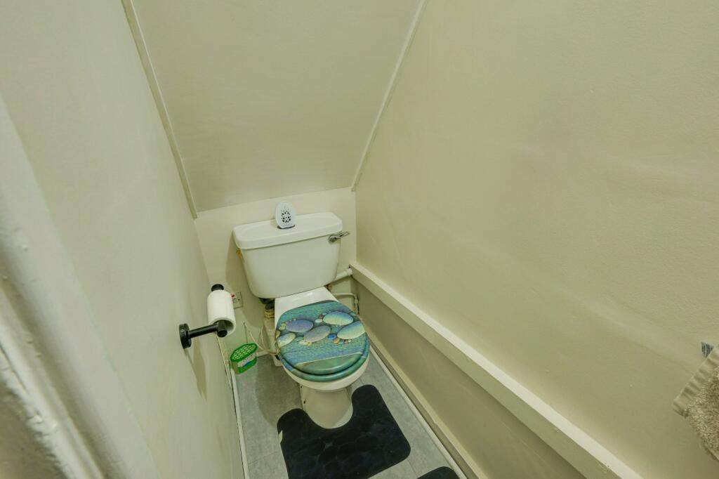 Additional image 8 of Ashgrove, Greengates, Bradford, West Yorkshire, BD10