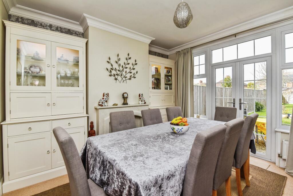 Additional image 5 of Clarendon Avenue, Trowbridge, BA14