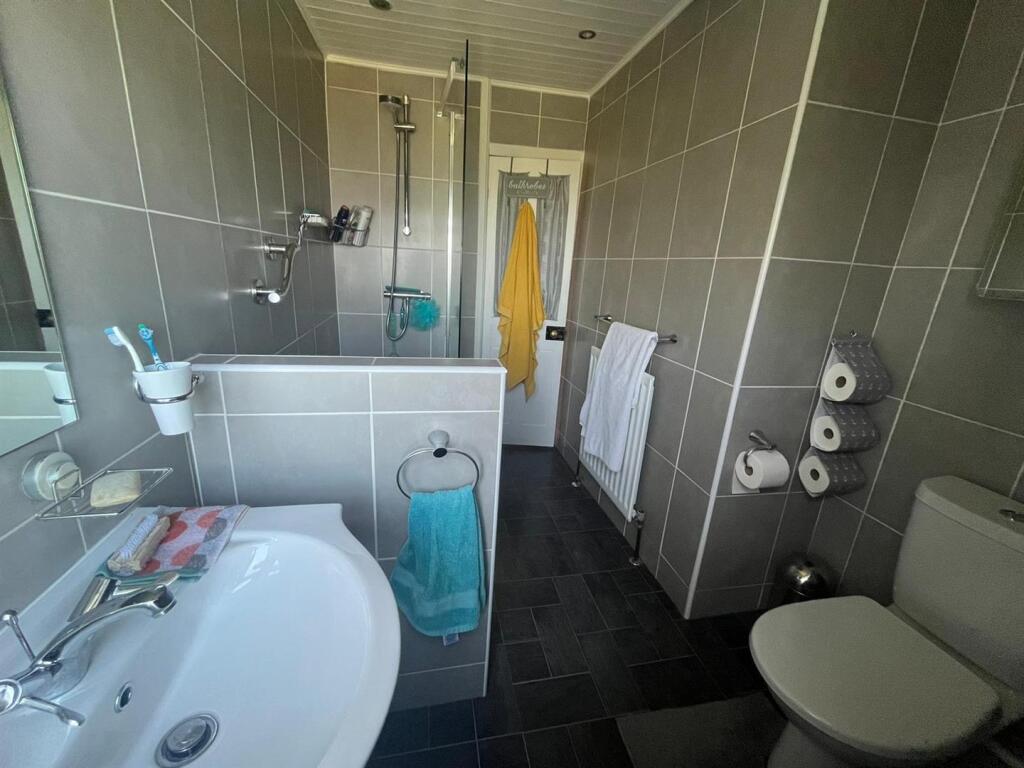 Additional image 24 of Calder Bank, Queensbury, Bradford